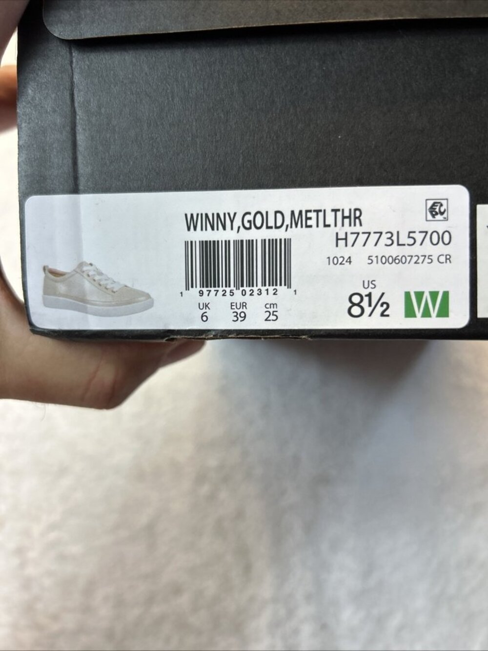 Vionic Winny Fashion Sneakers Gold Metallic Leather Women SZ 8.5 NEW in Box - Picture 10 of 10